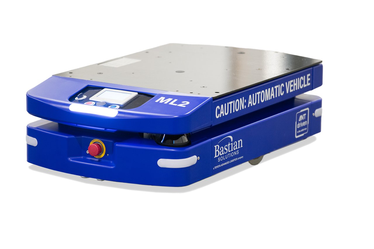 Mini véhicule autonome bleu utilisé pour transporter des charges à travers les entrepôts 